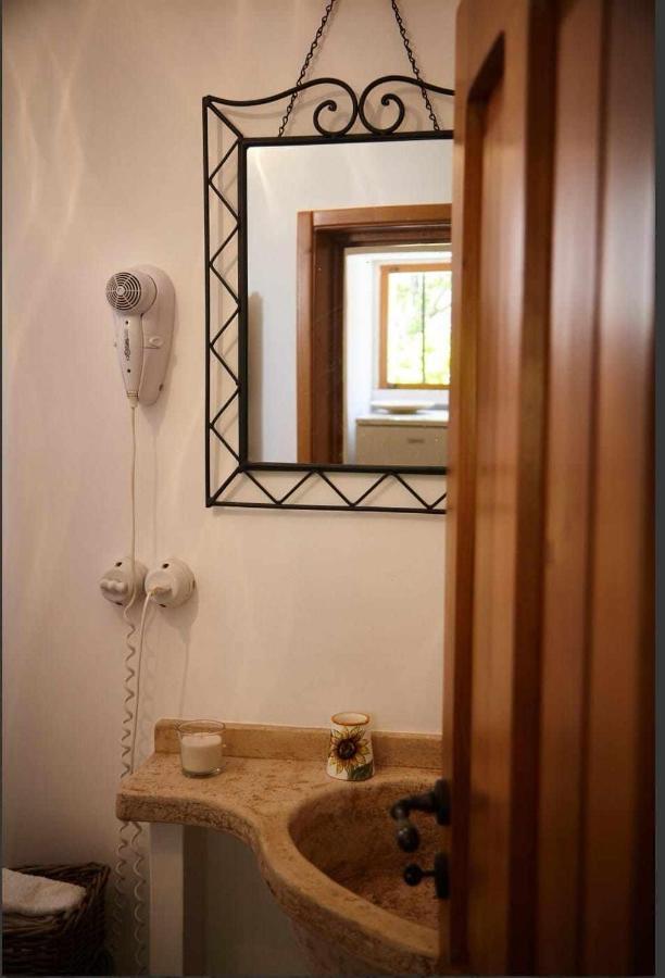 Trulli Azzalema With Exclusive Pool Villa Brindisi Ngoại thất bức ảnh