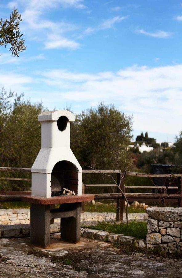 Trulli Azzalema With Exclusive Pool Villa Brindisi Ngoại thất bức ảnh
